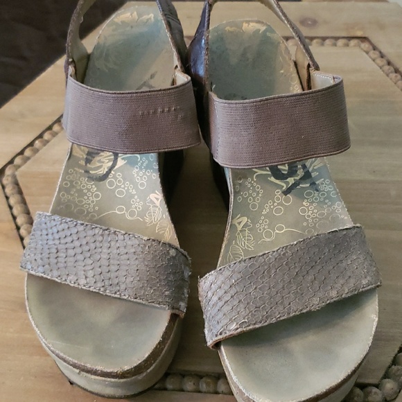 OTBT - Picture 4 of 4